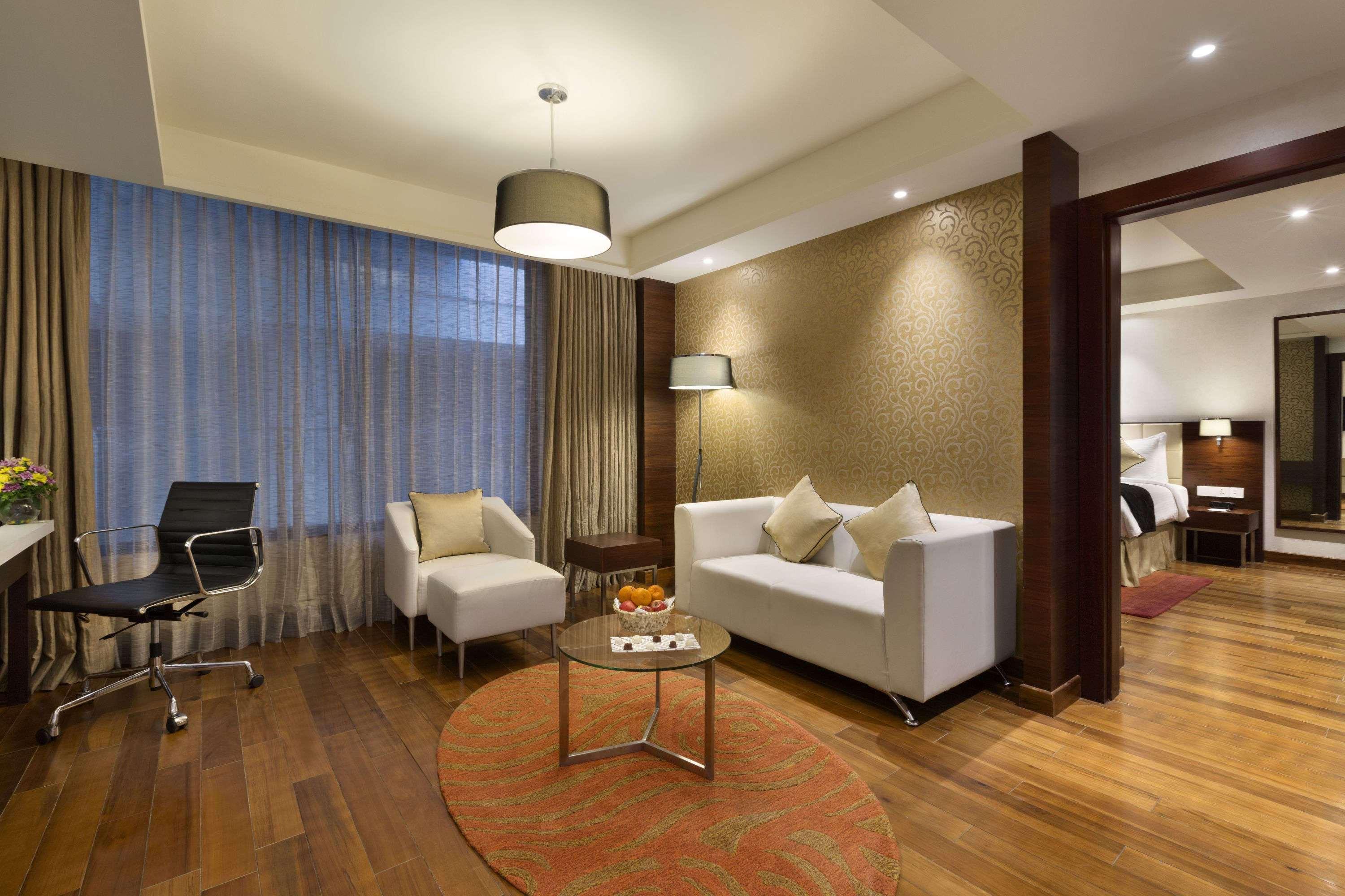 Howard Johnson By Wyndham, Hebbal, Bengaluru Exteriör bild