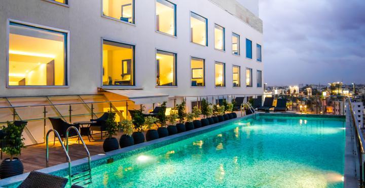 Howard Johnson By Wyndham, Hebbal, Bengaluru Exteriör bild